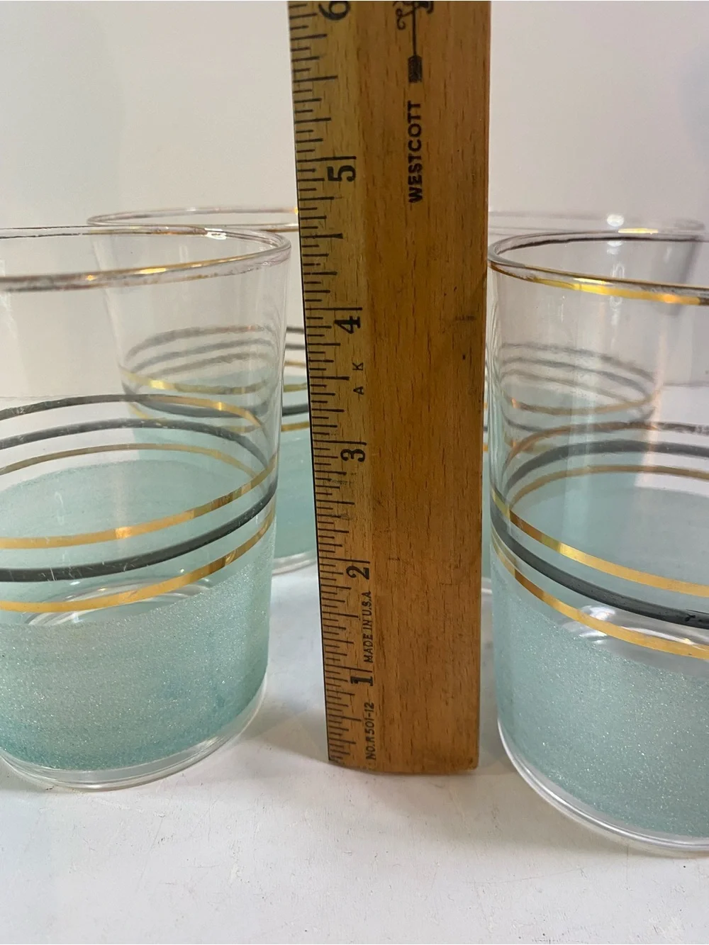 Set of 4 Vintage Mint Green Sugar Frosted Banded Glass Tumblers 4.5” Height